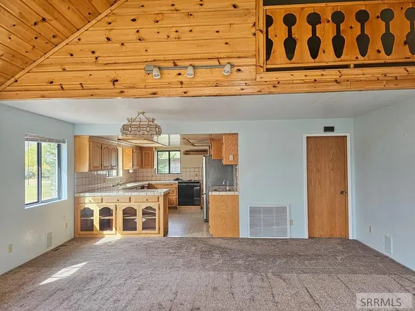 $395,000 | 41 Turner Circle, Lemhi, ID 83465