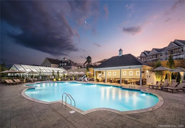 $4,200 | 12 Putnam Lane, Danbury, CT 06810