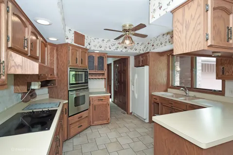 $529,900 | 17001 McGuire Road, Harvard, IL 60033