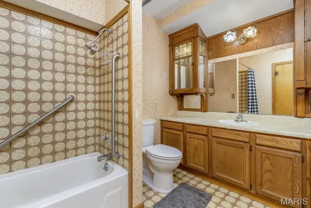 $399,900 | 1171 Elm Street, Lebanon, MO 65536