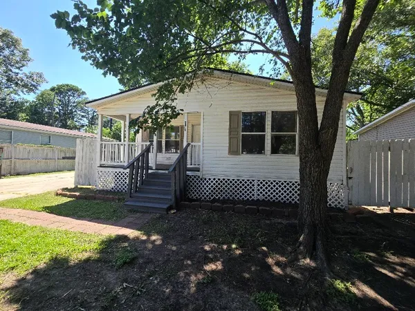 $158,999 | 5815 Dylan Drive, Baytown, TX 77521