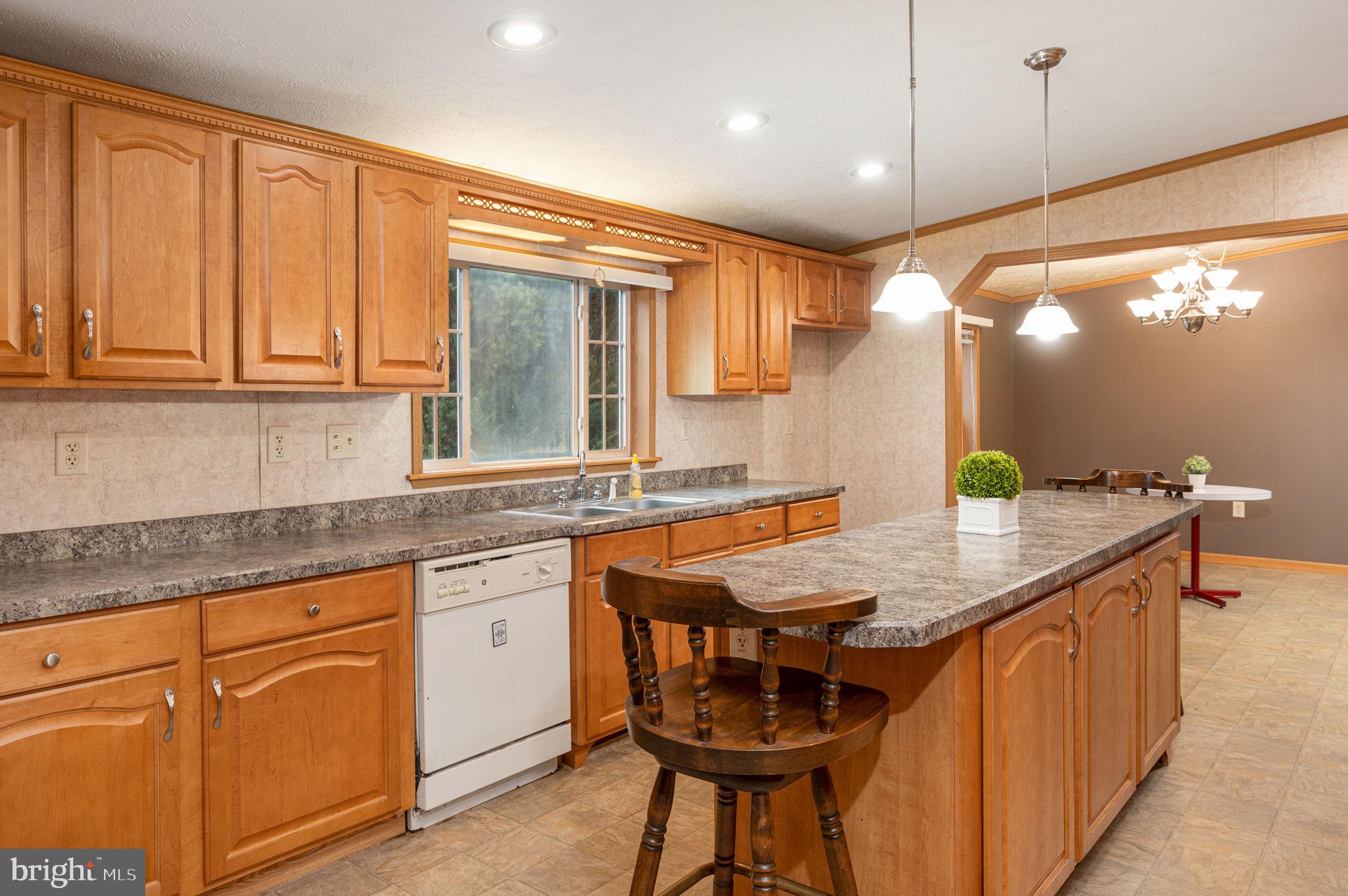144 Glen Roy Road Nottingham, PA 19362 - Photo 6 of 36 Gallery Image 6