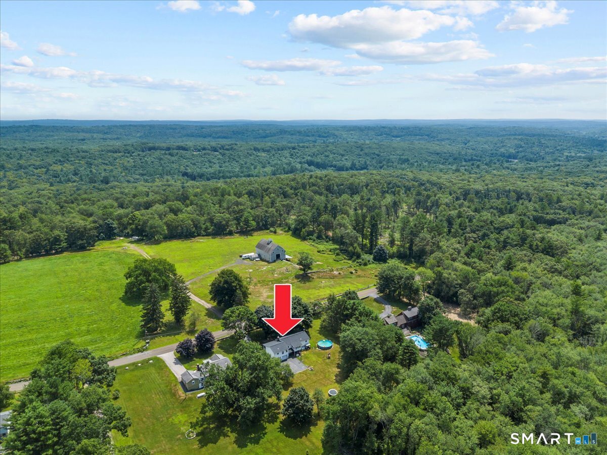 88 Pompeo Road Thompson, CT 06255 - Photo 8 of 40