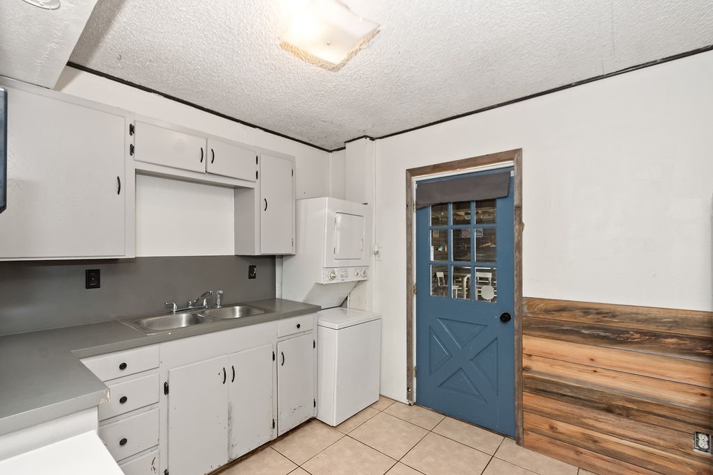 1503 Blue Water Drive Freeport, TX 77541 - Photo 10 of 49