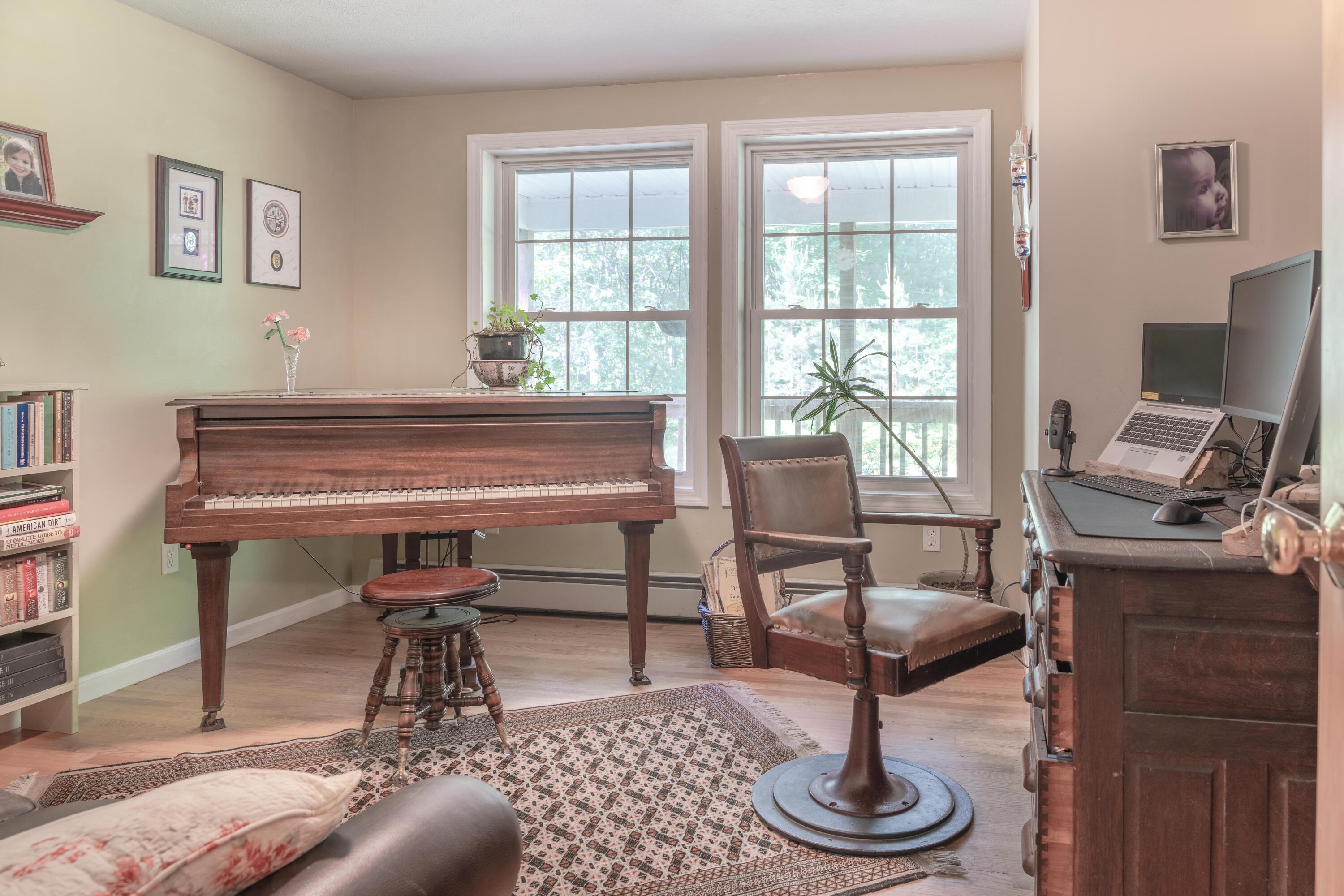 336 Maguire Road Kennebunk, ME 04043 - Photo 7 of 50 336 Maguire Rd