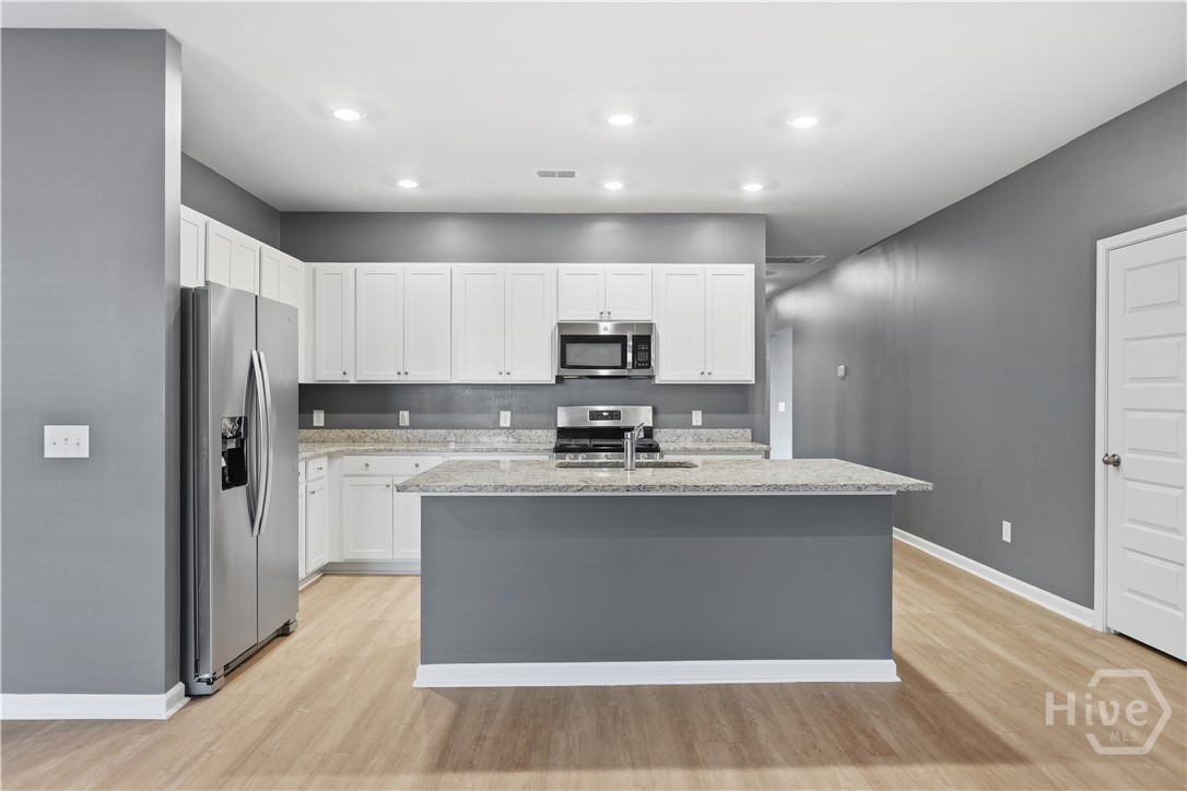 305 Lillian Street Rincon, GA 31326 - Photo 5 of 20