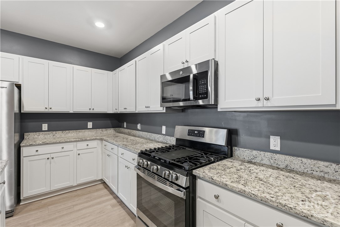 305 Lillian Street Rincon, GA 31326 - Photo 7 of 20