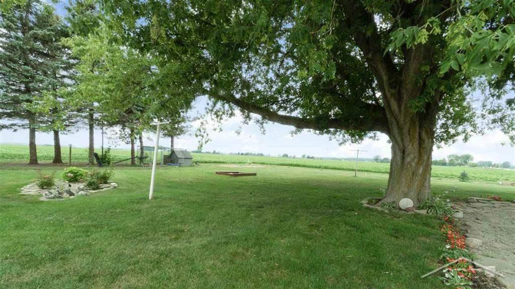 2049 North 7 Mile Road Pinconning, MI 48650 - Photo 18 of 24