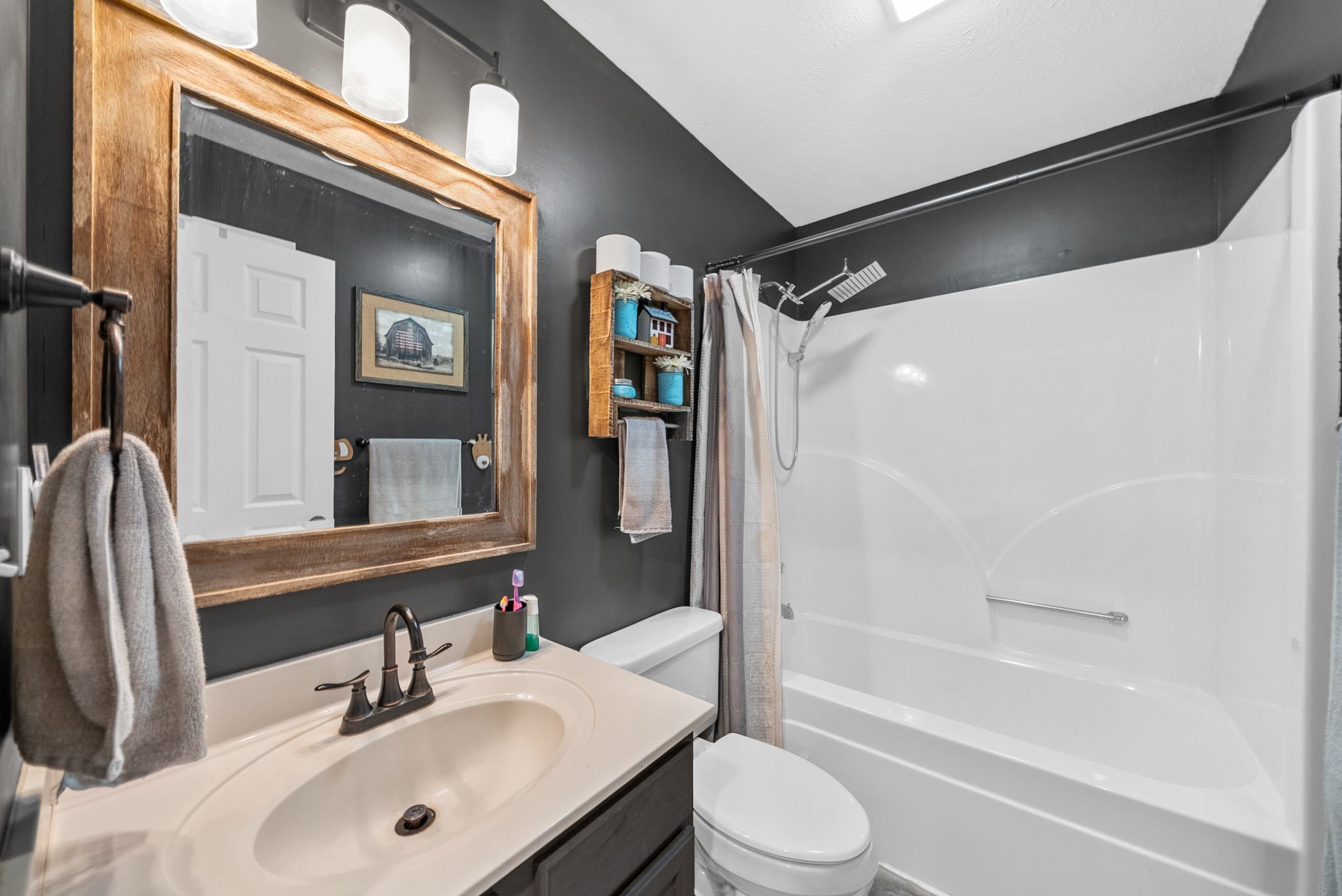 5740 Cumbee Road Hopkinsville, KY 42240 - Photo 24 of 44 Gallery Image 24