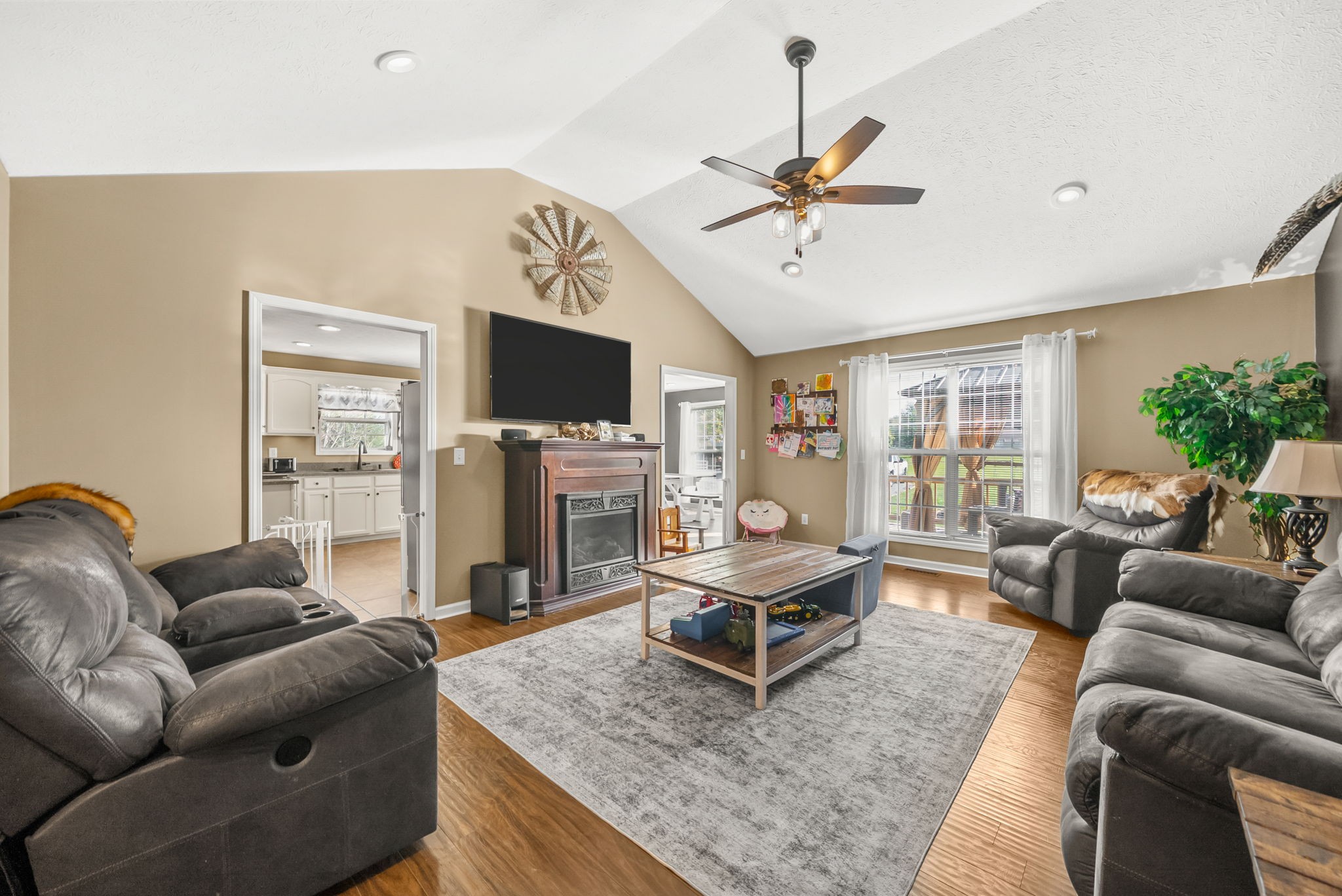 5740 Cumbee Road Hopkinsville, KY 42240 - Photo 7 of 44 Gallery Image 7