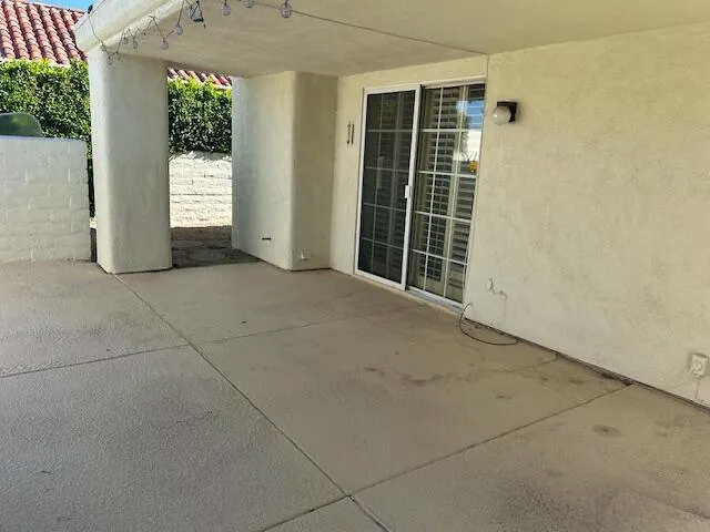 $2,300 | 77638 Calle Las Brisas West, Palm Desert, CA 92211