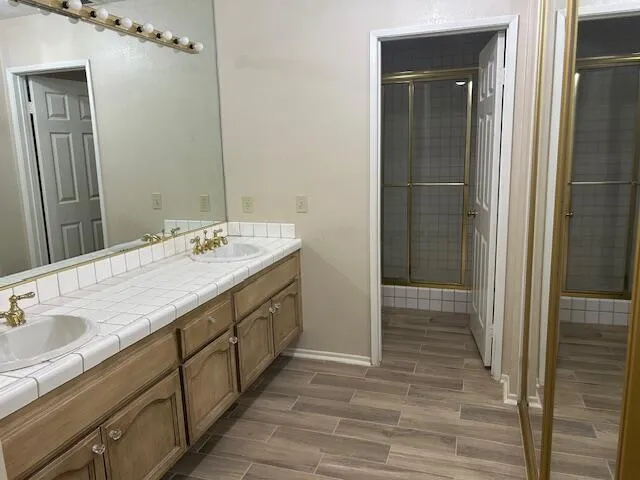 $2,300 | 77638 Calle Las Brisas West, Palm Desert, CA 92211