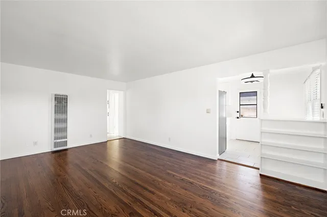 $4,200 | 364 East 18th Street, Costa Mesa, CA 92627