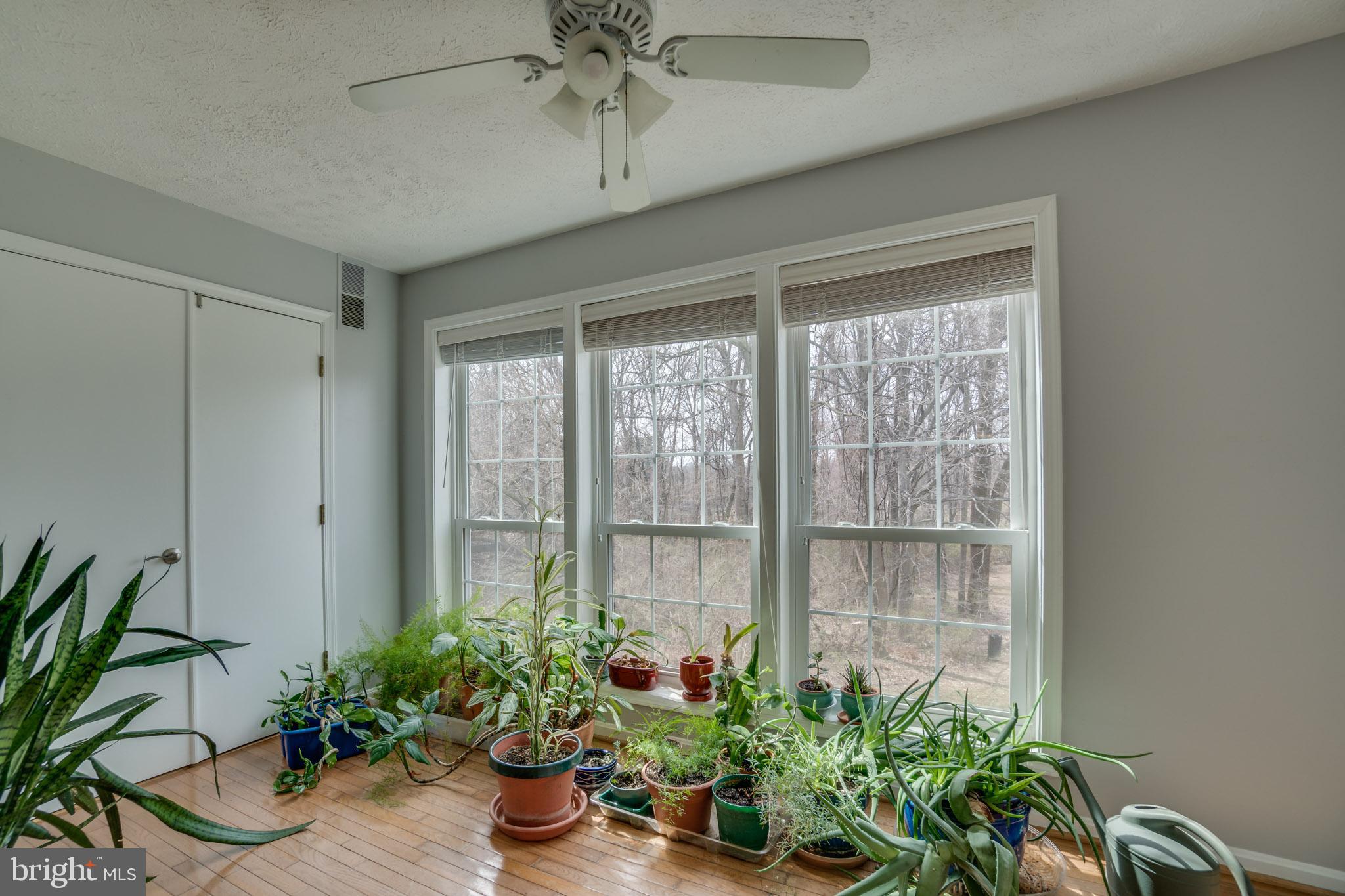 9985 Oakton Terrace Road Oakton, VA 22124 - Photo 13 of 29