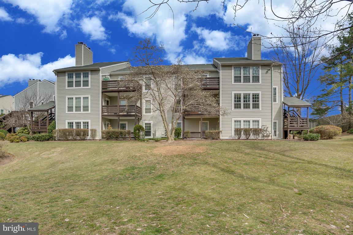 9985 Oakton Terrace Road Oakton, VA 22124 - Photo 28 of 29