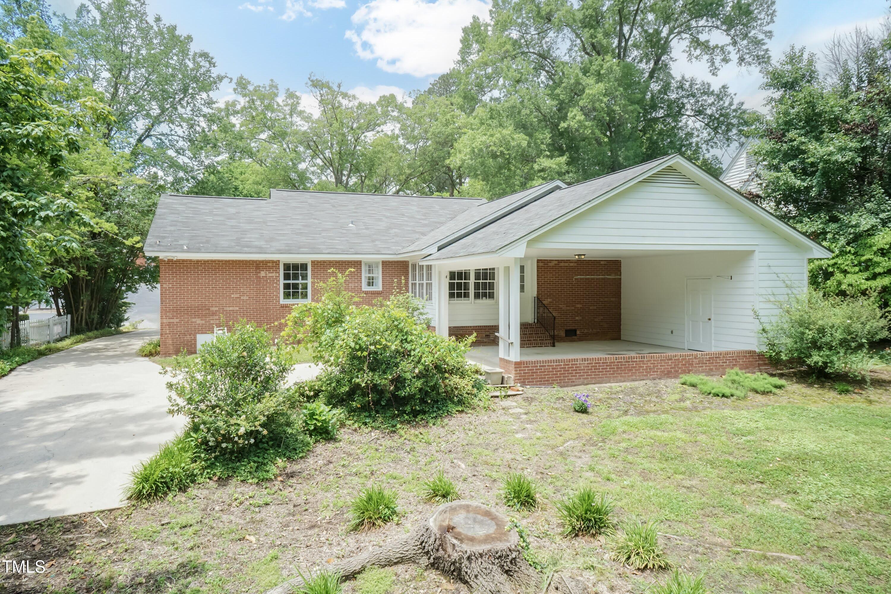 303 Spring Street Louisburg, NC 27549 - Photo 10 of 47 Back 01