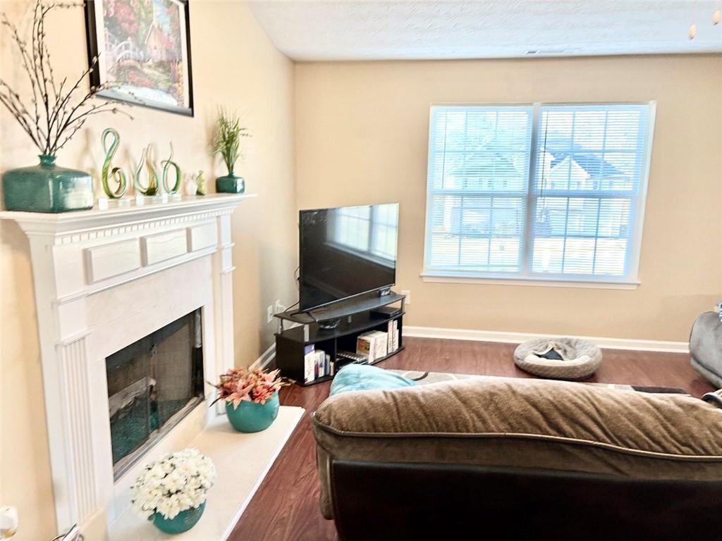 35 Pembroke Place Covington, GA 30016 - Photo 2 of 12