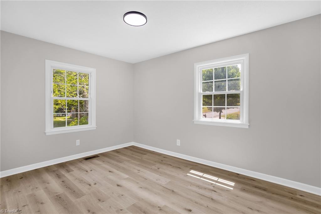523 Osborne Road Winston-Salem, NC 27103 - Photo 17 of 26 Gallery Image 17