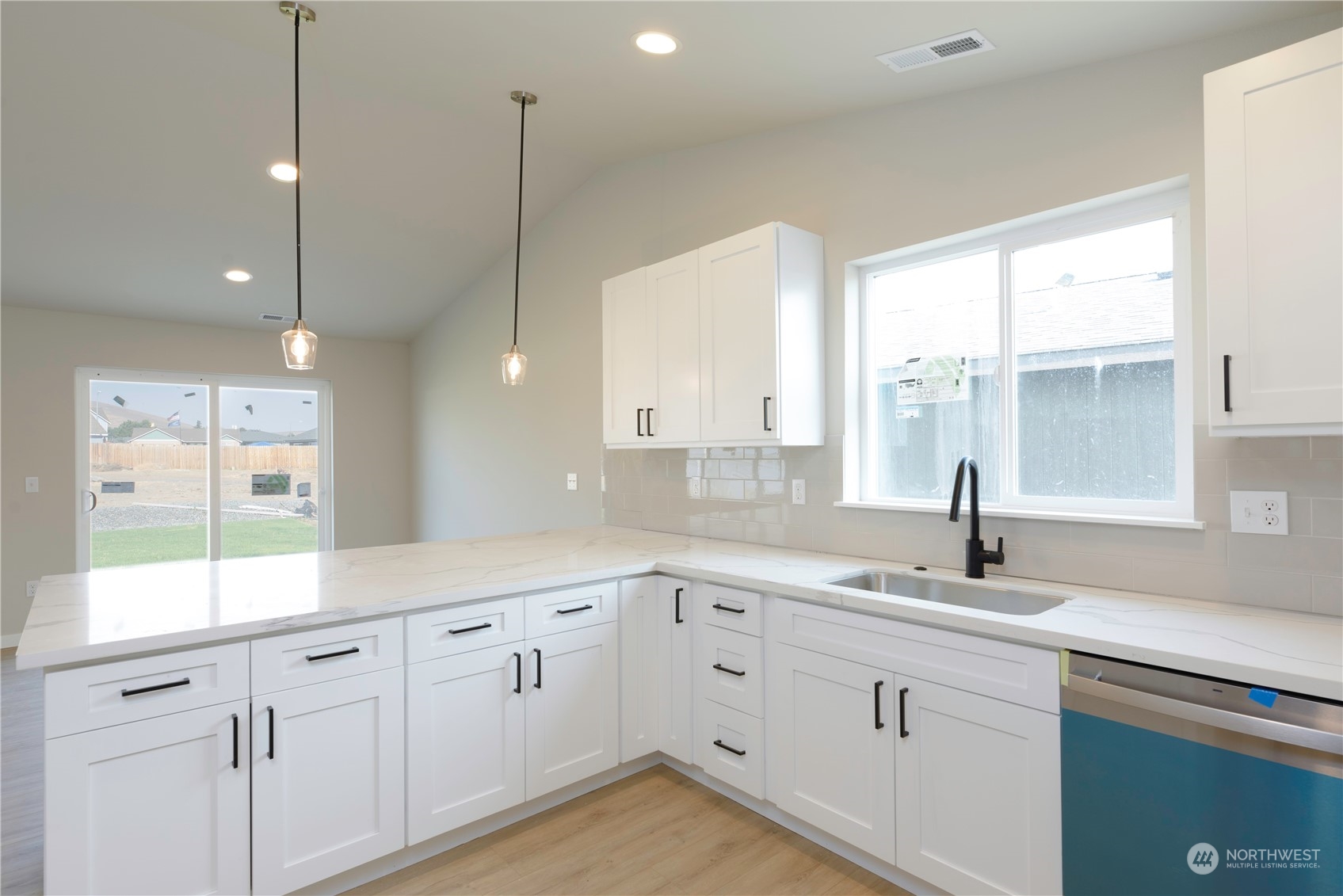 241 Parkside Place Ephrata, WA 98823 - Photo 9 of 27