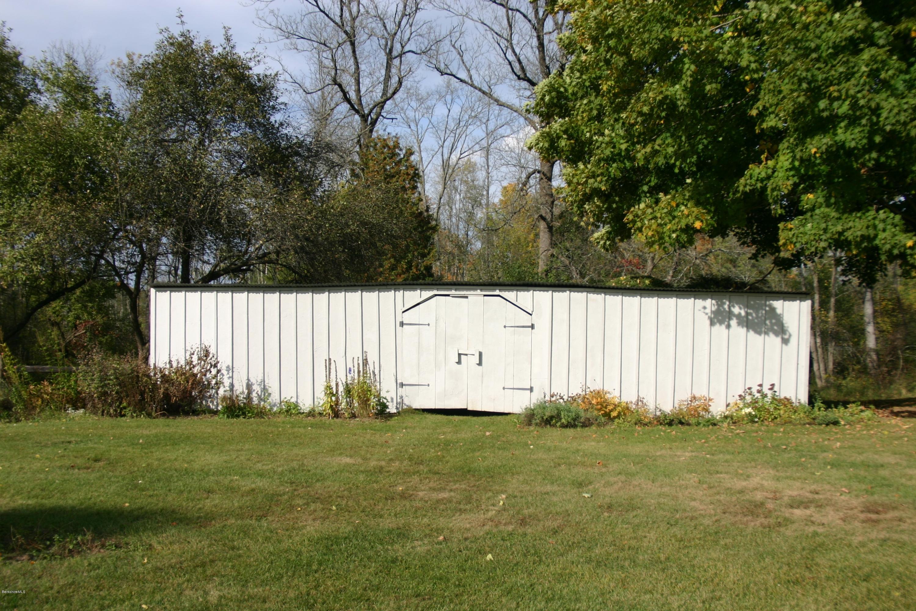 80 Weatogue Road Sheffield, MA 06068 - Photo 12 of 15 IMG_7437