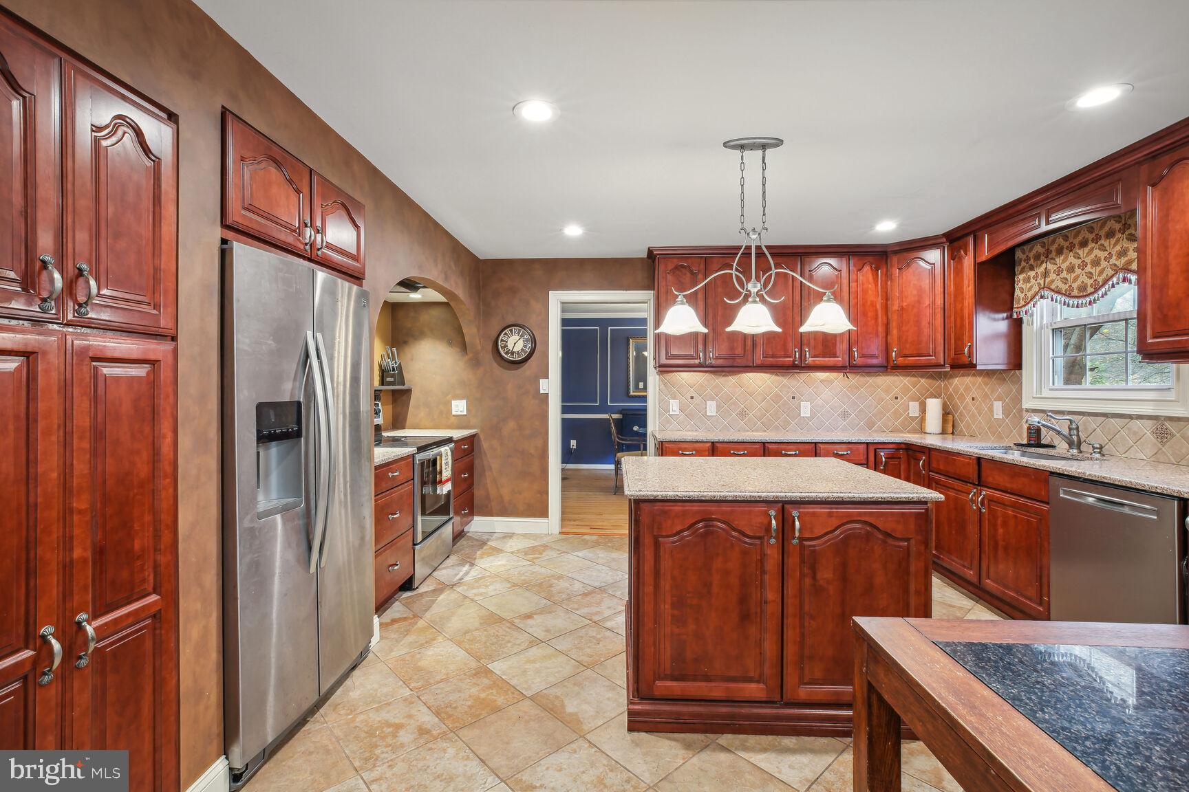 307 Mohawk Drive Wenonah, NJ 08090 - Photo 11 of 25