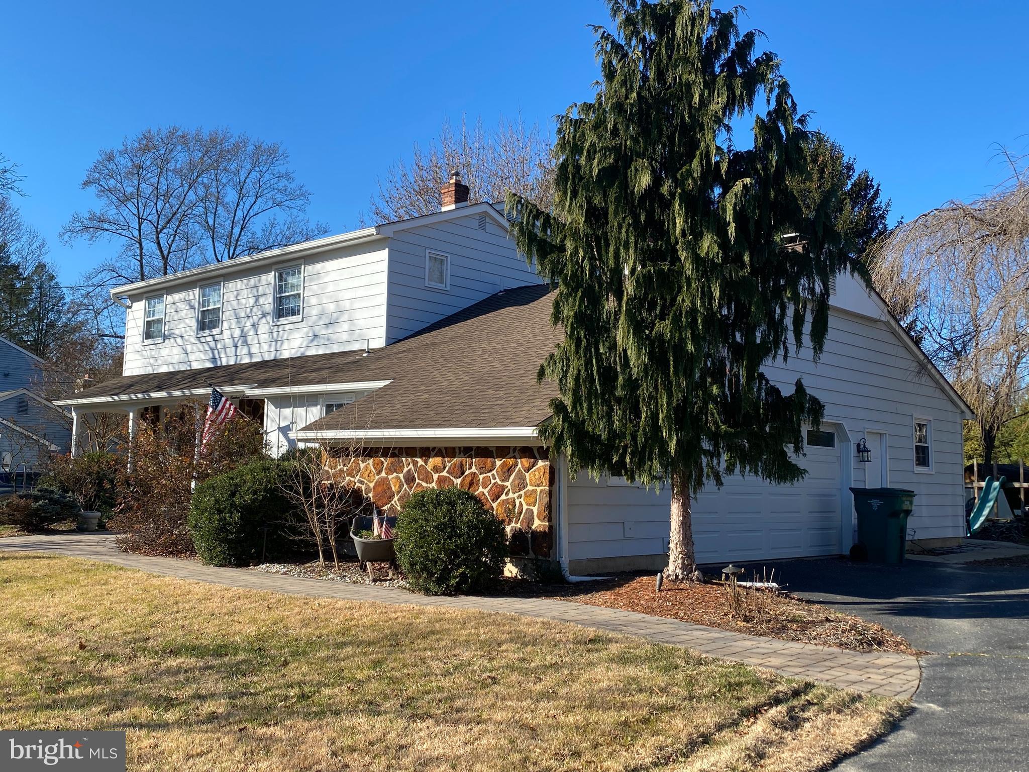 307 Mohawk Drive Wenonah, NJ 08090 - Photo 3 of 25