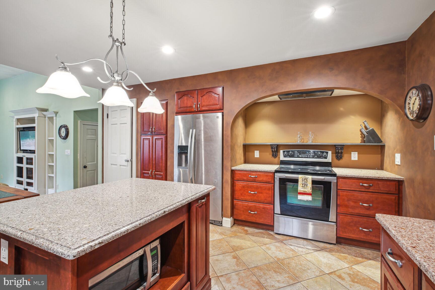 307 Mohawk Drive Wenonah, NJ 08090 - Photo 10 of 25