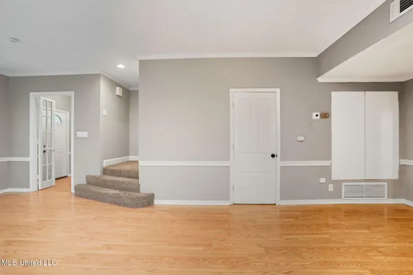 $299,900 | 3527 Edmar Place, Jackson, MS 39216