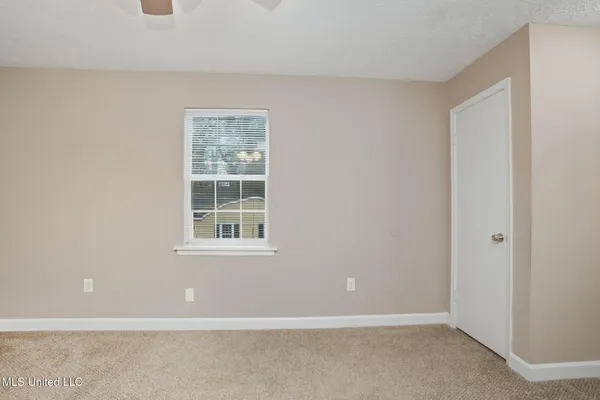 $299,900 | 3527 Edmar Place, Jackson, MS 39216