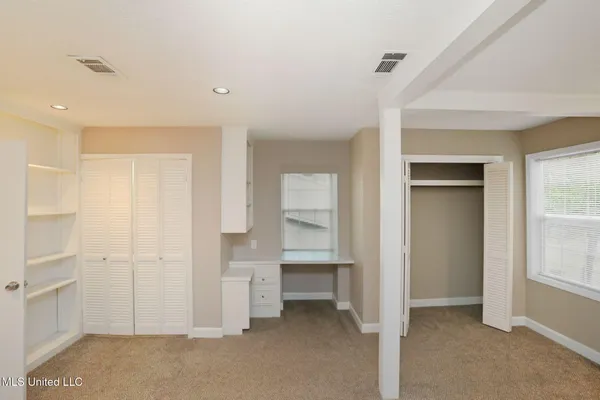 $299,900 | 3527 Edmar Place, Jackson, MS 39216