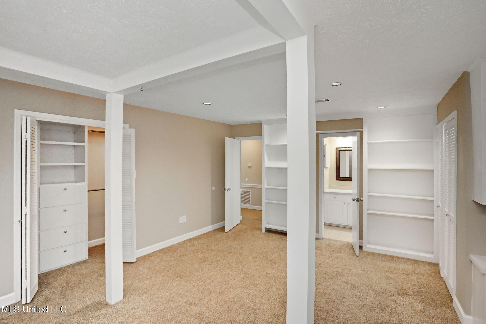 3527 Edmar Place Jackson, MS 39216 - Photo 30 of 61 37_3527_Edmar_Pl_Jackson_MS_39216-Bedroo