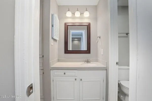 $299,900 | 3527 Edmar Place, Jackson, MS 39216