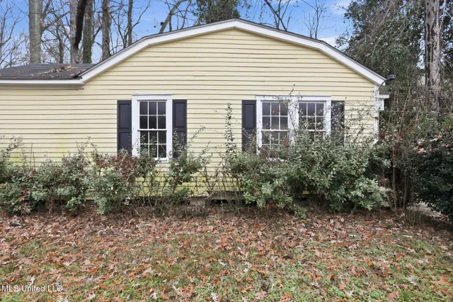 $319,900 | 3527 Edmar Place, Jackson, MS 39216