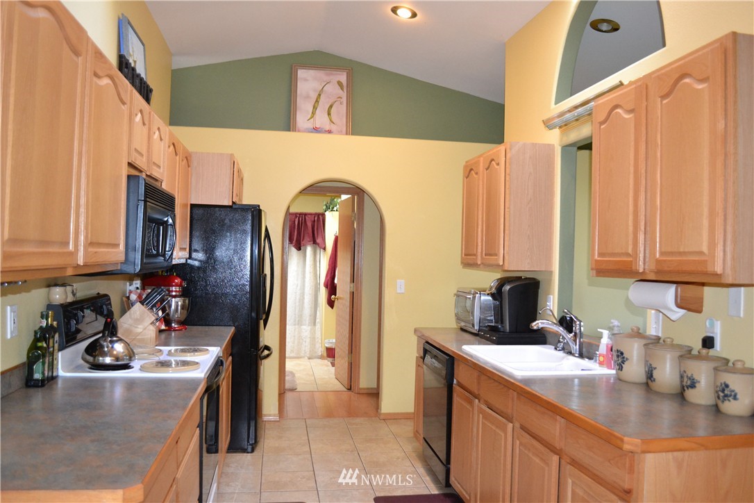 3113 Zenkner Valley Road Centralia, WA 98531 - Photo 3 of 22 Gallery Image 3