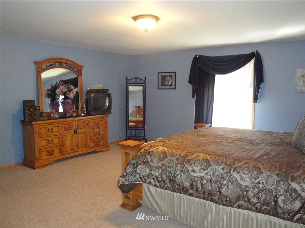 3113 Zenkner Valley Road Centralia, WA 98531 - Photo 8 of 22 Gallery Image 8