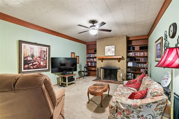 $335,000 | 919 South French Avenue, Denison, TX 75020