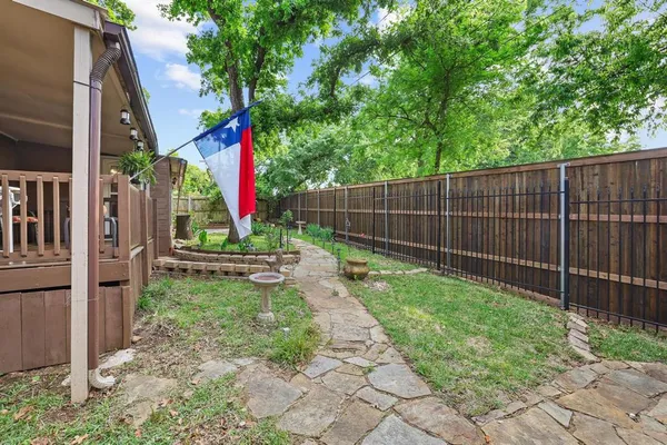 $335,000 | 919 South French Avenue, Denison, TX 75020