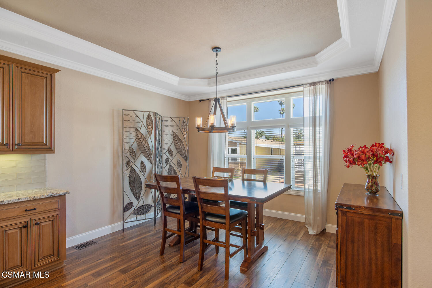 195 Tierra Rejada Road, Unit 170 Simi Valley, CA 93065 - Photo 11 of 35 195 Tierra Rejada Rd Simi-large-014-023-