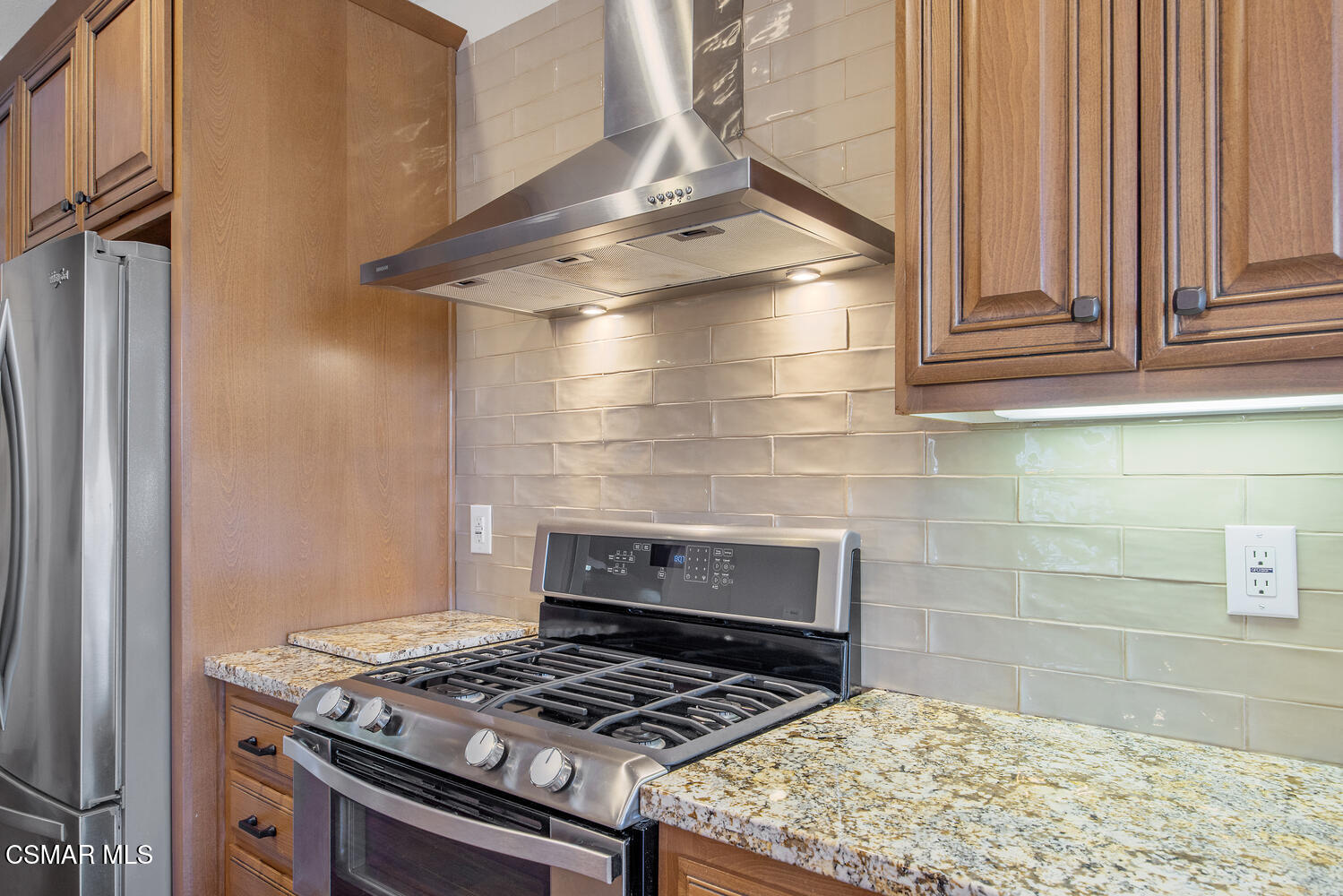 195 Tierra Rejada Road, Unit 170 Simi Valley, CA 93065 - Photo 16 of 35 195 Tierra Rejada Rd Simi-large-019-031-