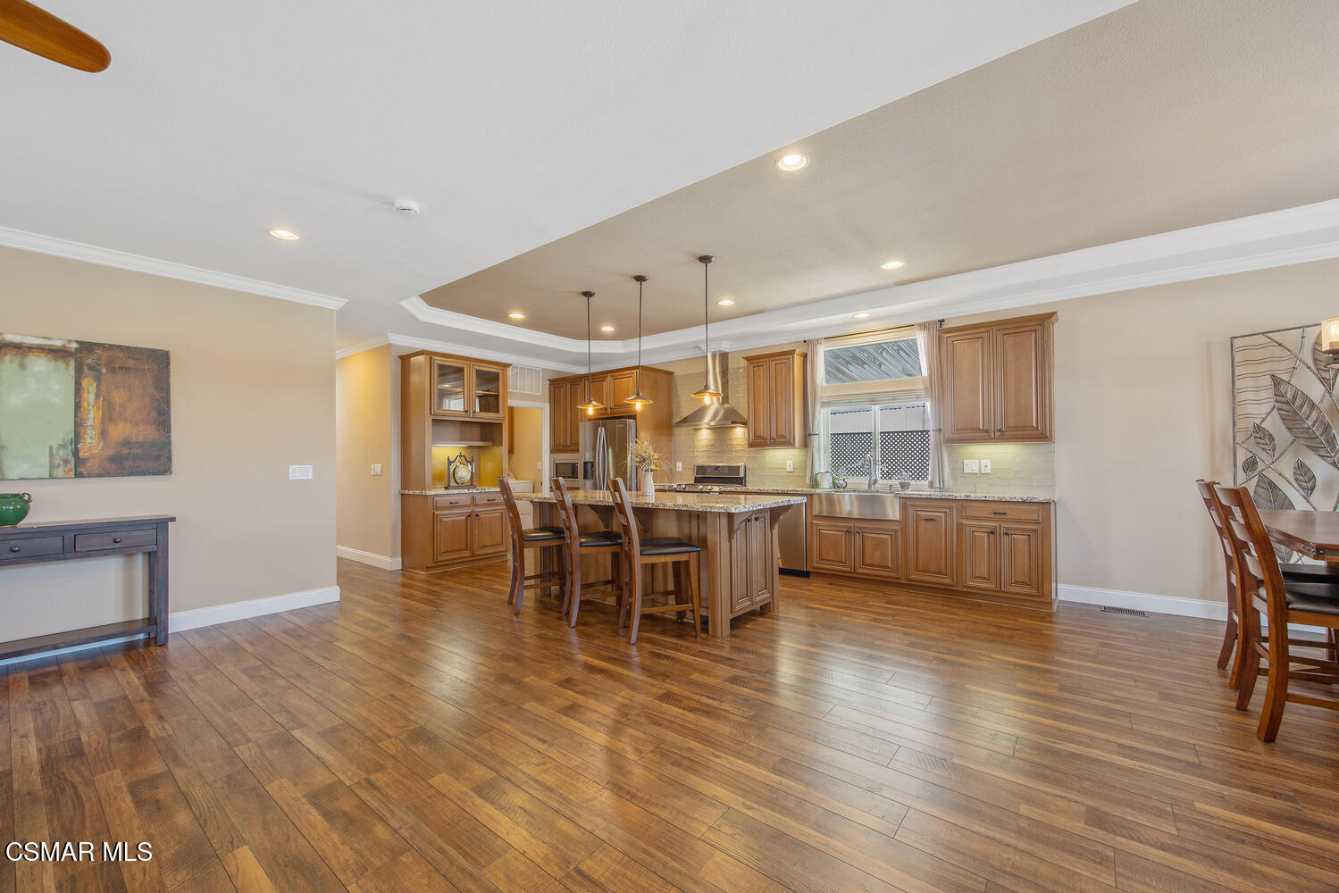 195 Tierra Rejada Road, Unit 170 Simi Valley, CA 93065 - Photo 8 of 35 195 Tierra Rejada Rd Simi-large-011-033-