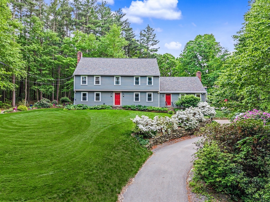 29 Pond Street Hopkinton, MA 01748 - Photo 2 of 42