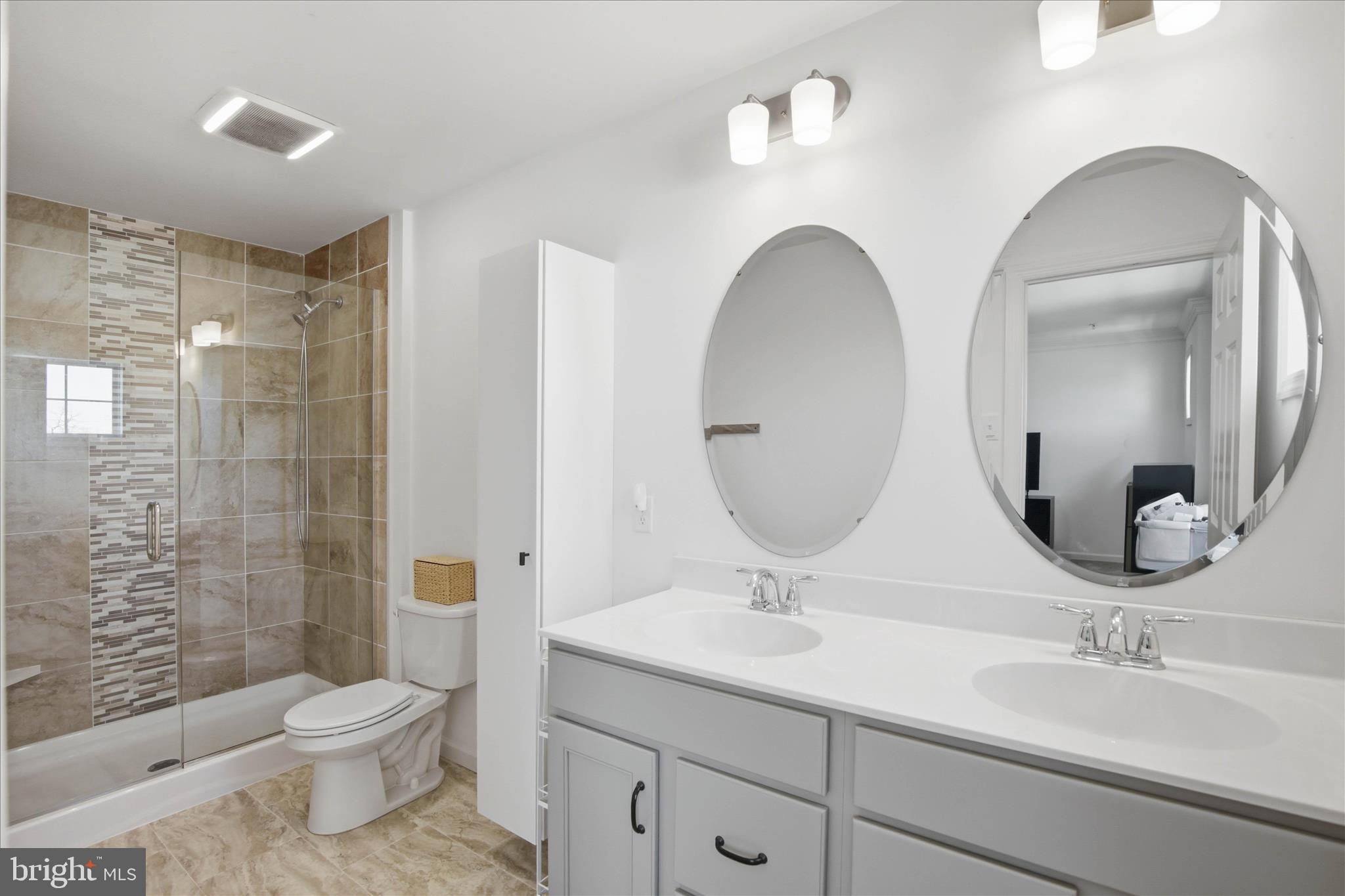 2429 Spring Water Circle Lancaster, PA 17601 - Photo 20 of 38