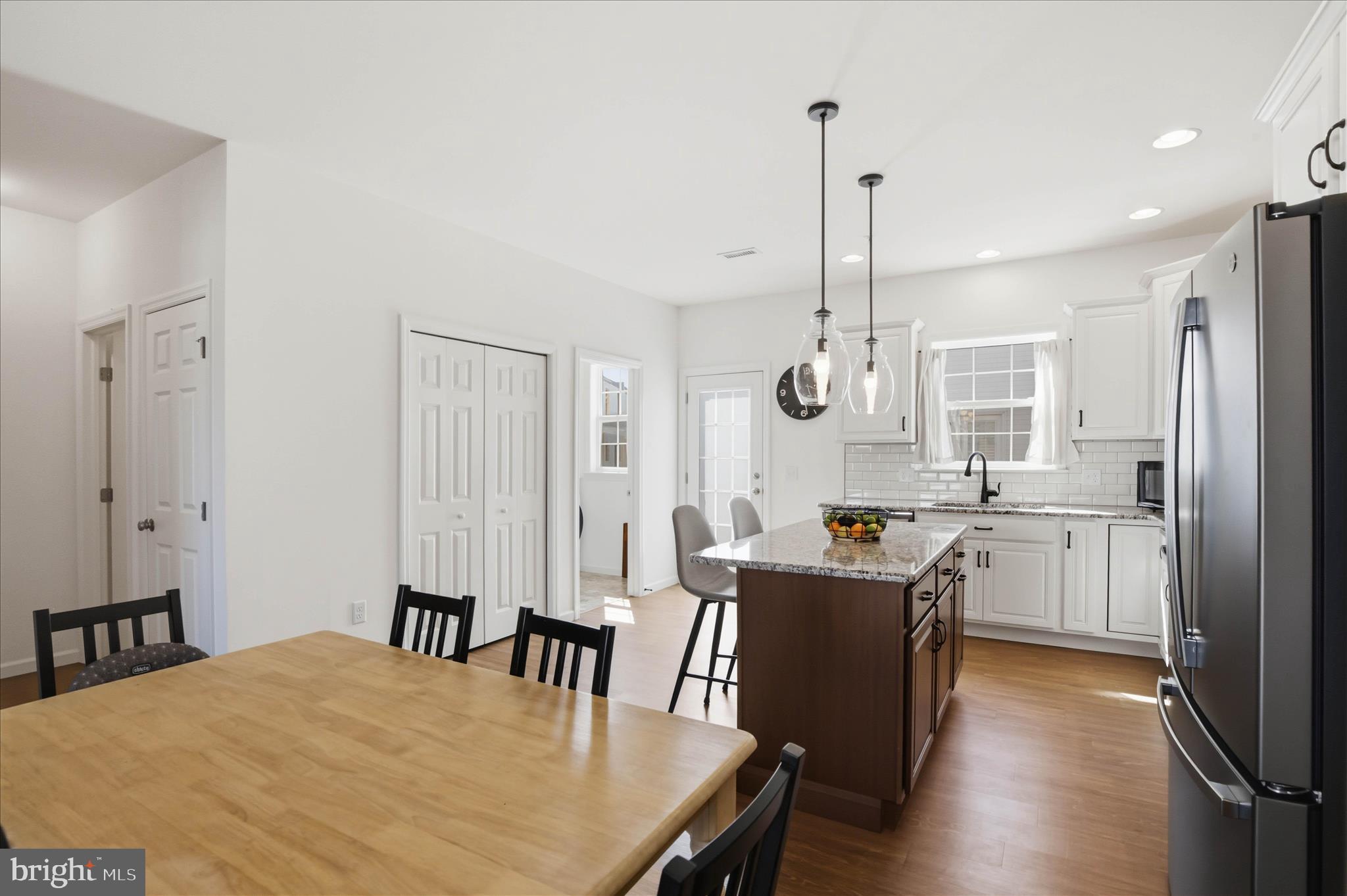 2429 Spring Water Circle Lancaster, PA 17601 - Photo 8 of 38