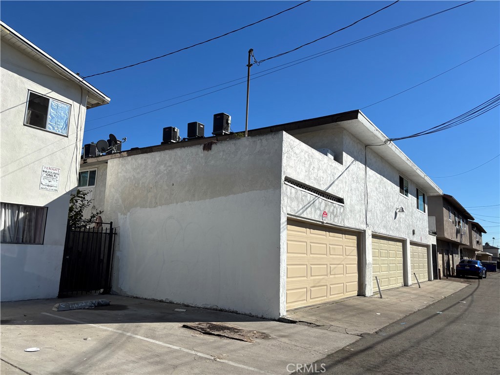 411 North Rose Street Anaheim, CA 92805 - Photo 6 of 6 a view of a house with a street