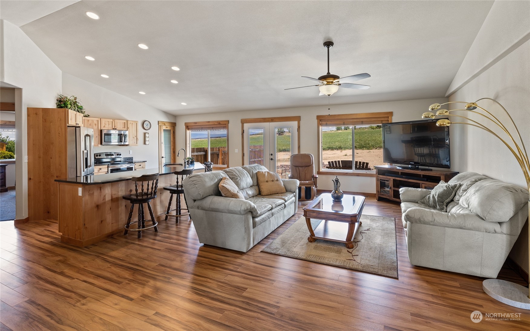 415 Boston Road Ellensburg, WA 98926 - Photo 7 of 36 Gallery Image 7