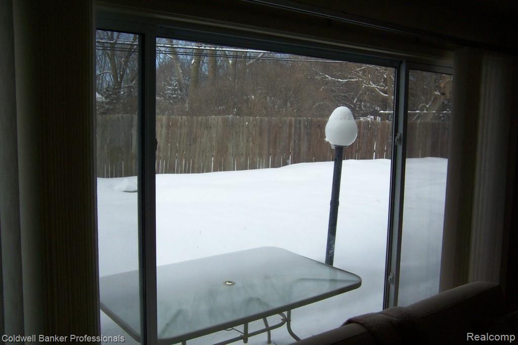 6809 North Adams Road Bloomfield Hills, MI 48304 - Photo 13 of 15 100_1683.jpg