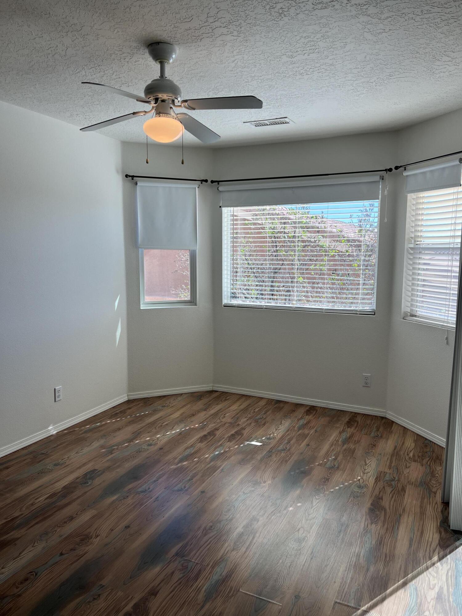 5825 Chaco Loop Northeast Rio Rancho, NM 87144 - Photo 7 of 19 Gallery Image 7
