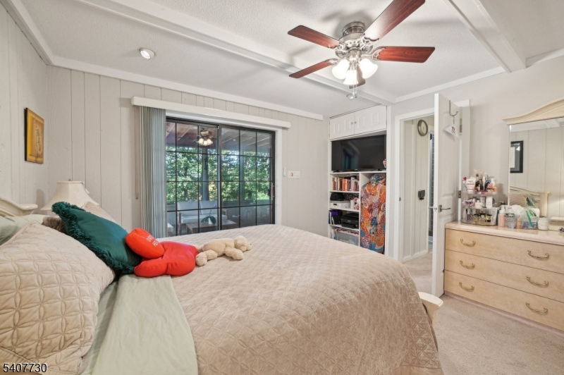 63 Hemlock Road Little Falls, NJ 07424 - Photo 11 of 29