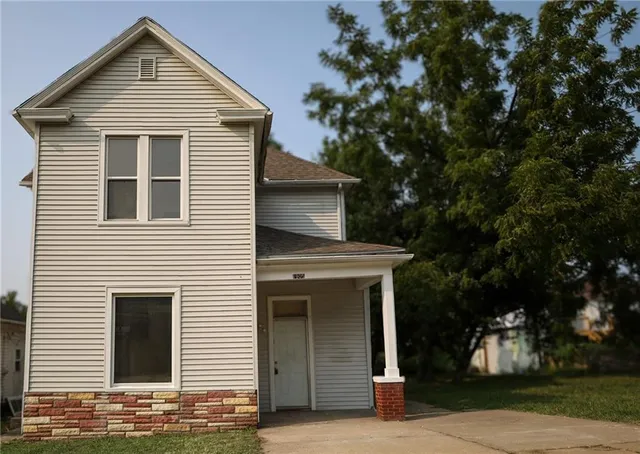 $134,000 | 1905 Mitchell Avenue, St. Joseph, MO 64507