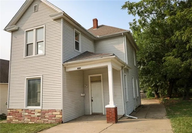$134,000 | 1905 Mitchell Avenue, St. Joseph, MO 64507